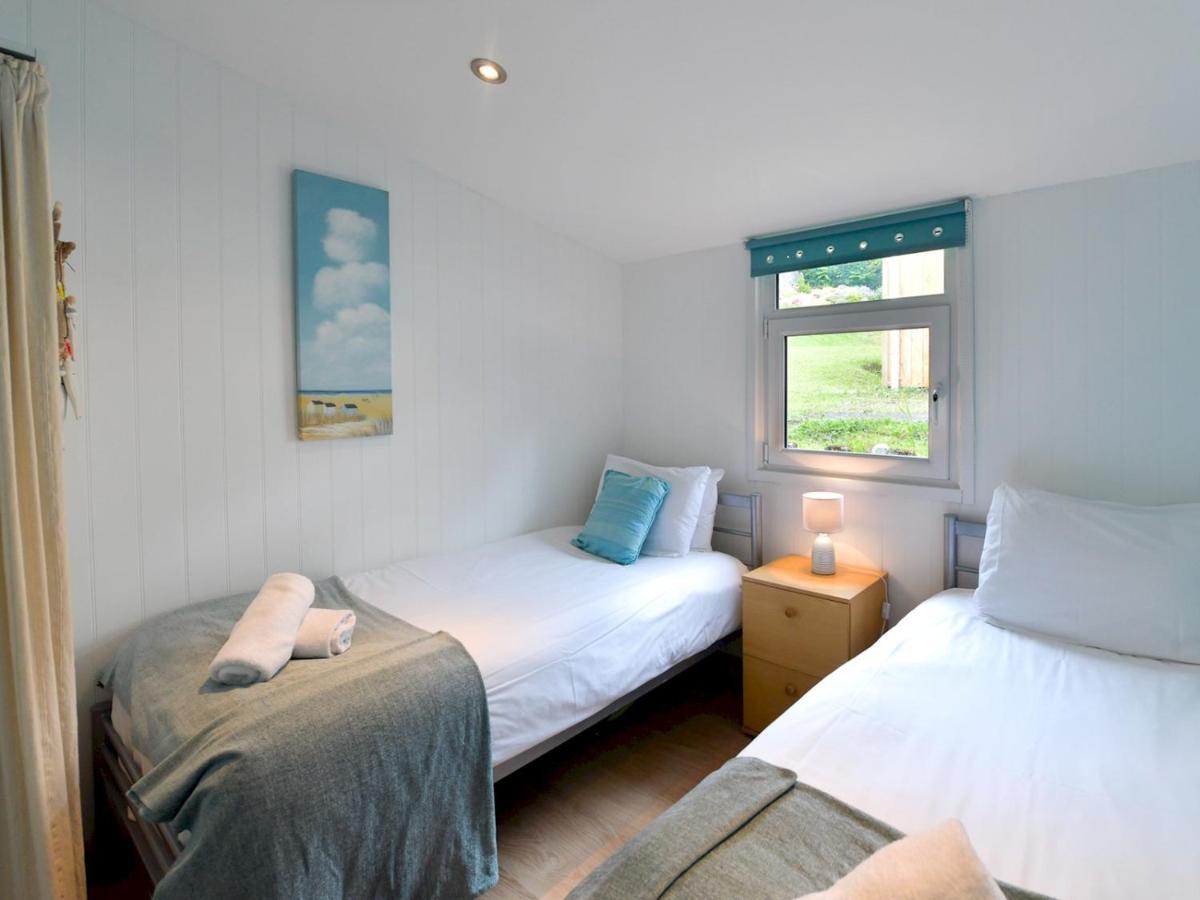 Pass The Keys Gower Beach Staycation Caswell Bay - Sleeps 4 Swansea Exterior foto